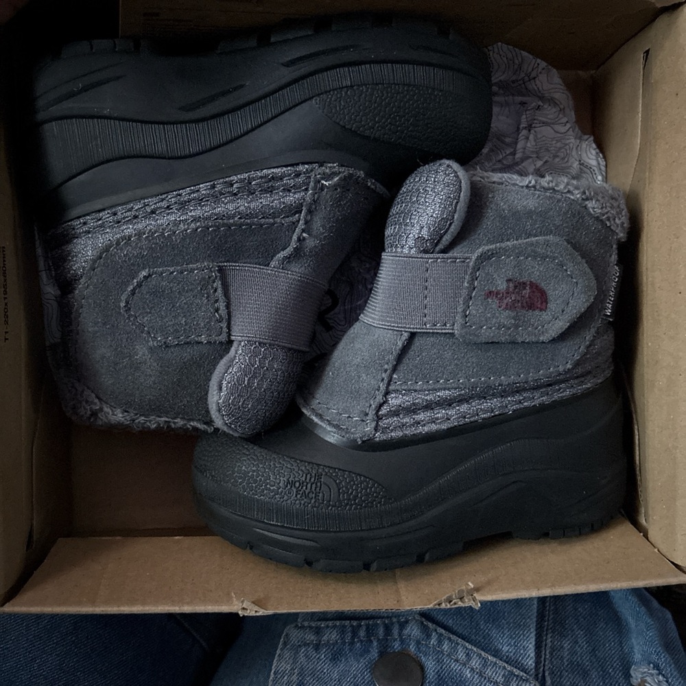 The North Face Zinc Gray Toddler Boots